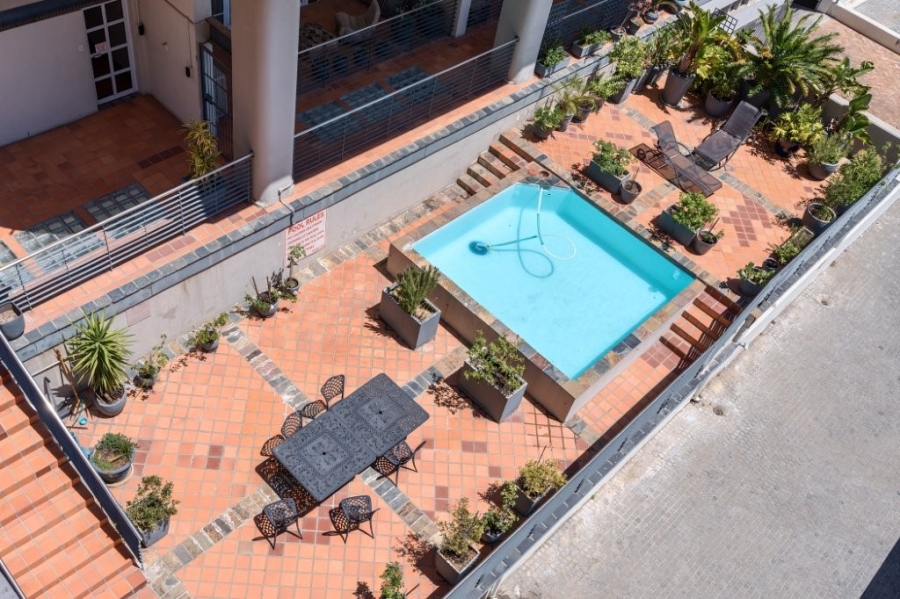 2 Bedroom Property for Sale in Cape Town City Centre Western Cape